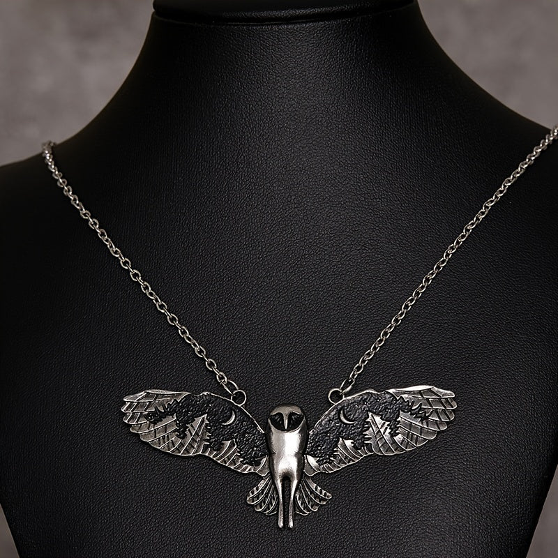 Collier pendentif hibou argenté vintage